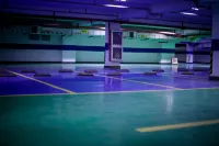 Xinda International Hotel - parking