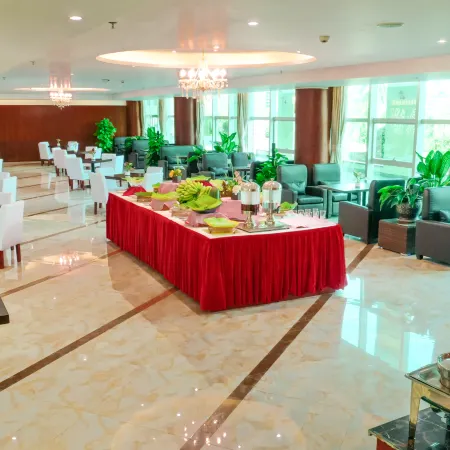 Ledong Guest House (High-speed Railway Station) Отели в г. Ледун
