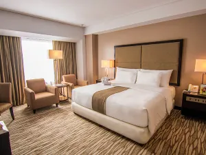 Acacia Hotel Manila