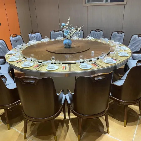 Fangcheng Hongfu Holiday Hotel