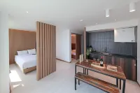 Ocean 2 You Resort Seorak Beach Hotel & Condo Hôtels à : 