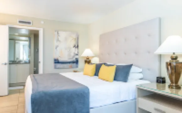 Diamond Head Beach Resort