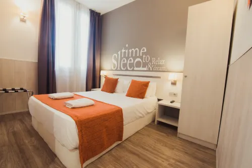 Hostal Live Barcelona