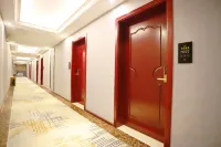 Man Zhou  Hotel （Qianxi Shuixi Park）