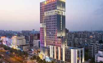 Vienna International Hotel (Fu'an Building, Danzhou)