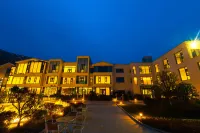 Zhongzhou Yueyin Fuxishan Huimeng Mountain Residence Отели рядом с достопримечательностью «Пятая гора»