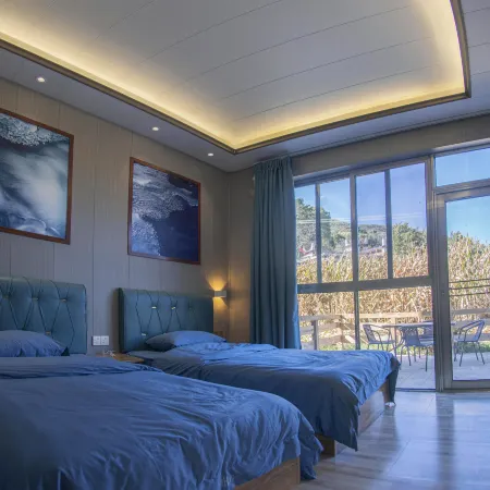 Mountain and cloud boutique inn（Jiaju Village）