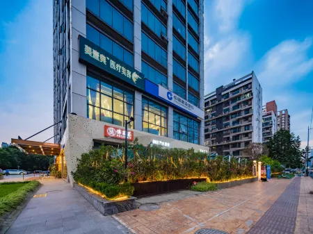 โรงแรมบ้านสวนฟลาเวีย สิงคโปร์ (สาขา สถานีรถไฟใต้เฉิงตู)