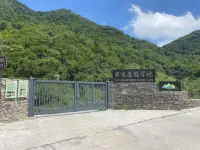 Lichuan Hanchi Resort Camp