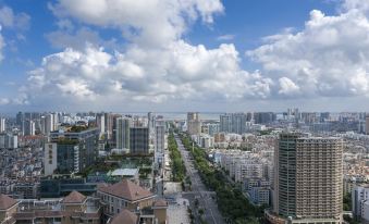 Yeste International Hotel (Ningchun City Beihai High-Speed Railway Station)