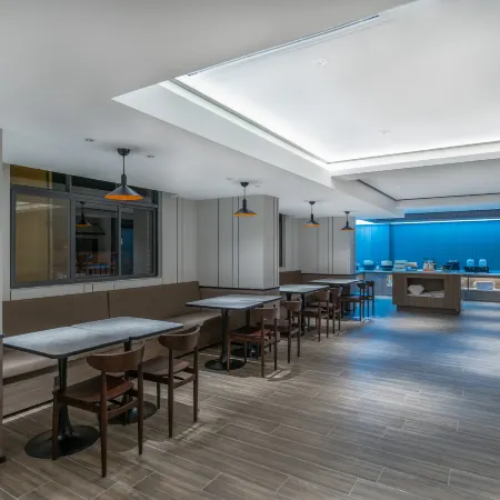 HanTing Hotel (Yuxi Eshan)