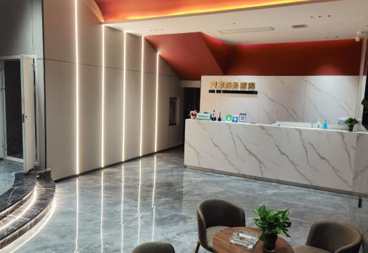 1. 완룽 아이자 비..