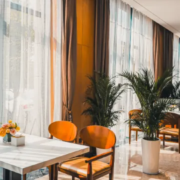 Yunlv bloom hotel