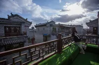 Lao Chenggen Courtyard Homestay (Daiwangfu Store in Datong Ancient City)