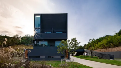 Niguan Vacation Apartment (Southern Anhui Sichuan-Tibet Route)