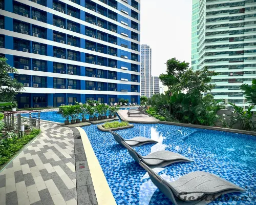GemstoneBR in SMDC Air Residences Hotels in Makati