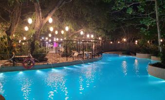 Fernvale Leisure Club and Resort