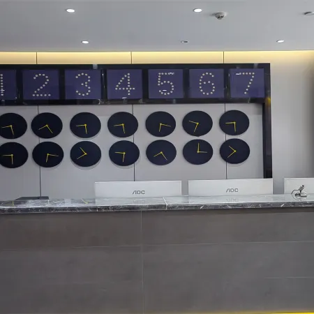 7Days Inn Hotel (Qujing Luliang Totem Center North Gate Street)