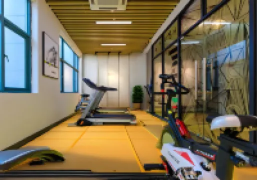 雲端酒店（鳳凰古城景區鳳凰大橋店）