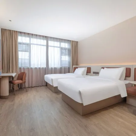 HanTing Hotel (Chizhou Qingyang Commercial Plaza)
