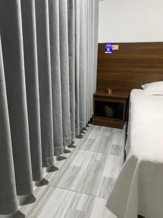 Dazhou Yuanchao Hotel Отели рядом со станцией Dazhou Railway Station