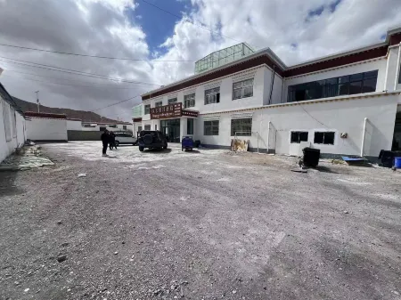 xiyun Holiday Hotel Отели в г. Риту