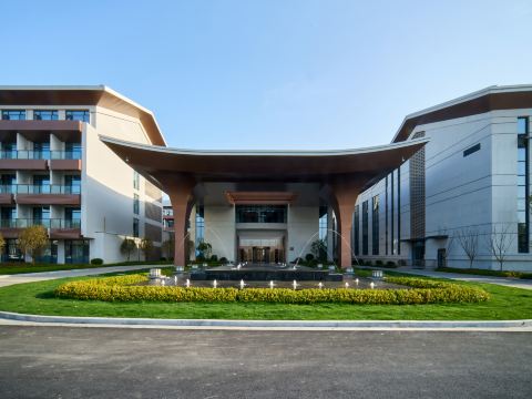 Guzhen Hanxing New Century Grand Hotel