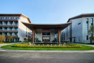 Guzhen Hanxing New Century Grand Hotel Hotel di Guzhen County