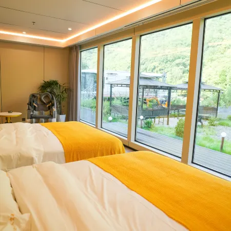 Beyond Time Capsule Hotel Campsite (Taihang Mountain Baquan Gorge)