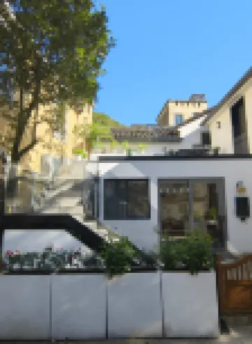 桐廬石舍簡隱小舍 鄰近石舍村的酒店