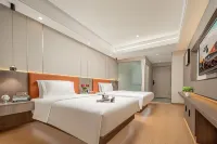 DS·蒂森ホテル(楽山高速鉄道駅世豪広場)