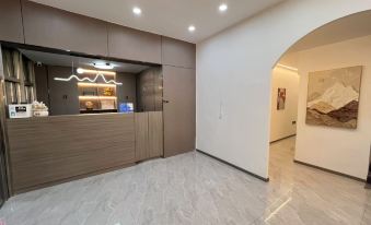 Yunmuju Hotel (Jiangbei University Town Subway Station)