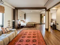 Yixin Moon Earthly HYGGE|Space Art Hotel (Dukezong Ancient City Prayer Wheel Store)