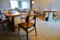 Menggu Daying Hotel Hotels in Haiyan