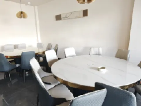 Tianjing Yunye Resort Hotel Hotels in Deqin