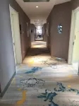 9Jiu Holiay Inn - 2-Star