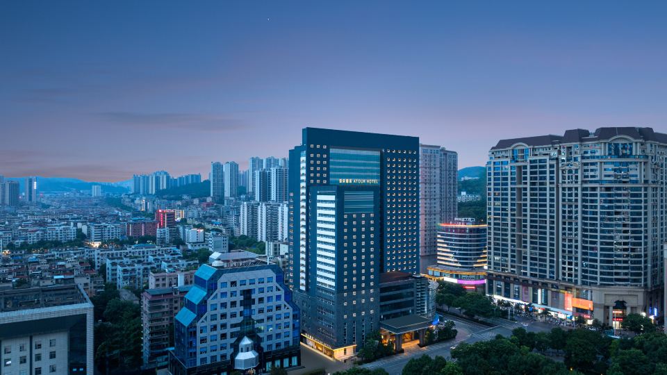 Chenzhou Municipal Government Wuling Avenue Atour Hotel