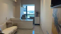 Jinghong Huaxi Private Enjoyment River View Hotel