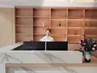 Yaduo Intelligent Cinema Hotel (Shiyan Jiangsu Road Branch) - เปิดใหม่