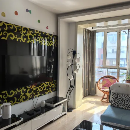 Hegang Jingxin Yiju Homestay