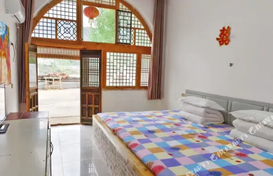 臨縣李建新農家