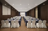 EZZI Hotel - 4 ดาว