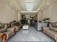 Lushi Ancient Town Hotel Hotel a Fengqing