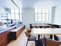 Urba柏納酒店（固原浙商國際家居建材城店）