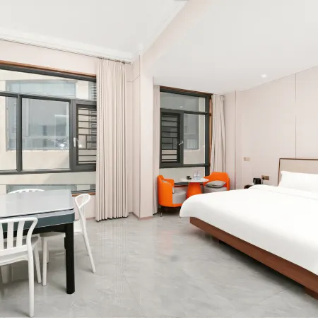 Quiet Apartment