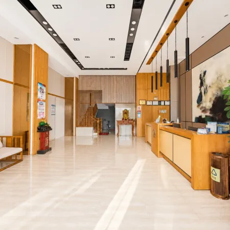 Lushan Ruina Seaview Hotel