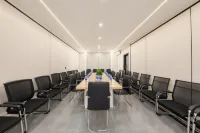 Chaozhou Boneng International Hotel - parcheggio