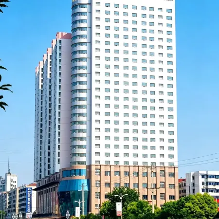 Yufeng International Hotel