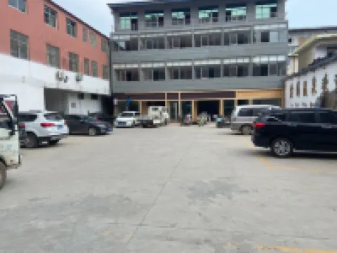 Xinhai Hotel Zhecheng