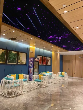 Lelan Exquisite Hotel (Xingyang High speed Railway West Station Branch) Отели рядом с достопримечательностью «Donglin Temple»